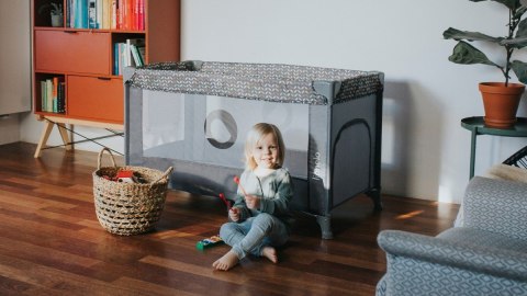 Łóżeczko turystyczne Stefi Grey Concrete Multicolor Łóżeczko turystyczne Stefi Grey Concrete Multicolor