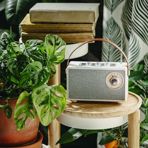 Głośnik Bluetooth CR1902 FM USB-C biały Głośnik Bluetooth CR1902 FM USB-C biały