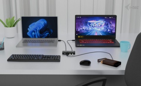 Universal KVM HUB 2x USB-C + 2x USB-A 3.0 Universal KVM HUB 2x USB-C + 2x USB-A 3.0