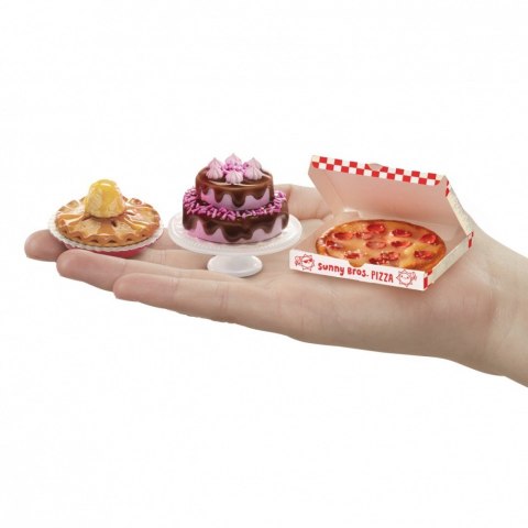 Akcesoria Miniverse Mak It Mini Foods Cafe display 18 sztuk Akcesoria Miniverse Mak It Mini Foods Cafe display 18 sztuk