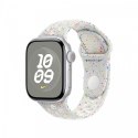 Pasek sportowy Nike w kolorze czystej platyny do koperty 40 mm - rozmiar M/L Pasek sportowy Nike w kolorze czystej platyny do koperty 40 mm - rozmiar M/L