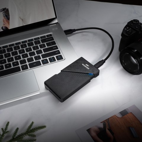 Dysk SSD Adata SE920 2TB USB4C 3800/3700 MB/s czarny Dysk SSD Adata SE920 2TB USB4C 3800/3700 MB/s czarny
