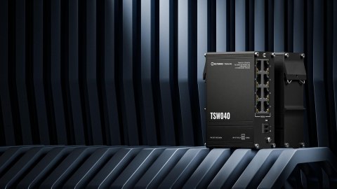 Teltonika TSW040 switch przemysłowy PoE (TSW04000000) Teltonika TSW040 switch przemysłowy PoE (TSW04000000)