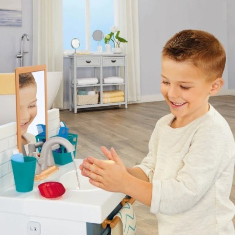 Pierwszy łazienkowy zlew Pierwszy łazienkowy zlew