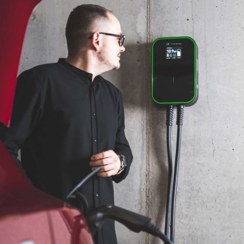 Ładowarka Wallbox EV PowerBox 22kW z kablem Type 2 do ładowania samochodów elektrycznych i hybryd Plug-In Ładowarka Wallbox EV PowerBox 22kW z kablem Type 2 do ładowania samochodów elektrycznych i hybryd Plug-In