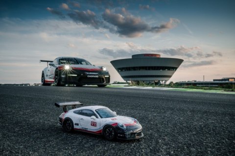 Puzzle 108 elementów 3D Pojazdy Porsche 911 GT3 Cup Puzzle 108 elementów 3D Pojazdy Porsche 911 GT3 Cup