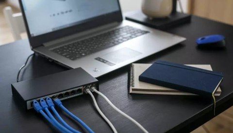 Switch Perses 8X EX-SG1008PE 10/100/1000M TX PoE AT/AF, Full Gigabit PoE Switch Perses 8X EX-SG1008PE 10/100/1000M TX PoE AT/AF, Full Gigabit PoE