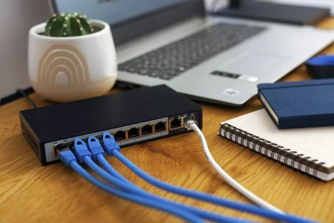 Switch Perses 8X EX-SG1008PE 10/100/1000M TX PoE AT/AF, Full Gigabit PoE Switch Perses 8X EX-SG1008PE 10/100/1000M TX PoE AT/AF, Full Gigabit PoE