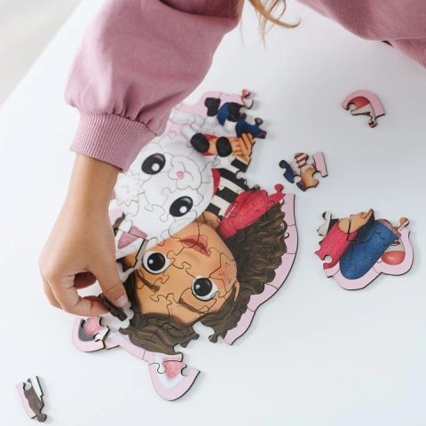 Puzzle drewniane 50 elementów Gabby i jej kotek Puzzle drewniane 50 elementów Gabby i jej kotek