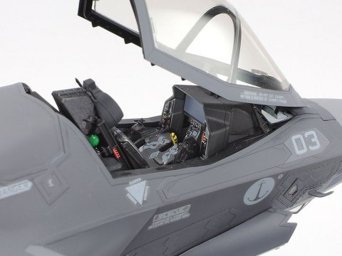 Model plastikowy Lockheed Martin F-35B Lightning II 1/48 Model plastikowy Lockheed Martin F-35B Lightning II 1/48