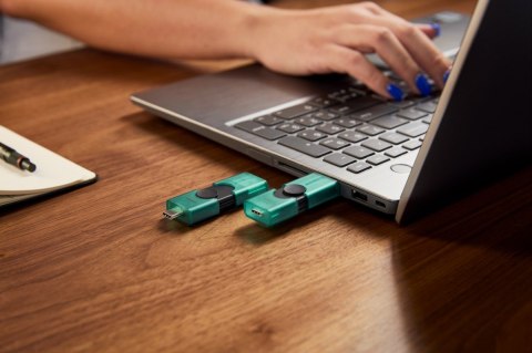 Pendrive Data Traveler DuoG2 256GB USB-A/USB-C 3.2 Gen 1 Pendrive Data Traveler DuoG2 256GB USB-A/USB-C 3.2 Gen 1