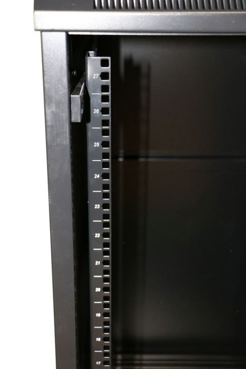 Szafa rack 32U 600x800mm czarna stojąca Szafa rack 32U 600x800mm czarna stojąca