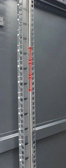 Szafa rack 42U 600x800mm czarna stojąca Szafa rack 42U 600x800mm czarna stojąca